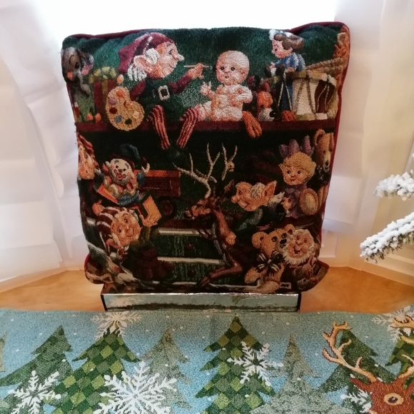 Holiday Accent Pillow, Santa's Toy Maker - Picture 2 of 8